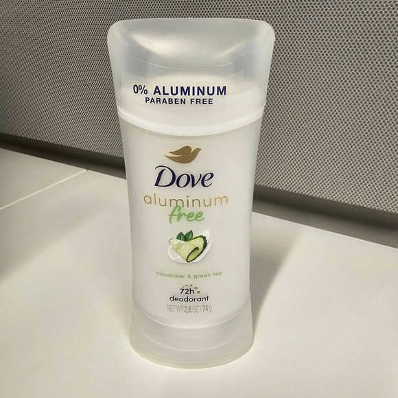Dove 0% Aluminum Deodorant Cucumber & Green Tea 72h Protection - Picture 1 of 5